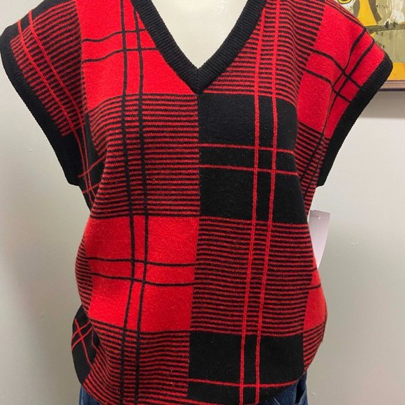 Wool Vest - Picture 1 of 4